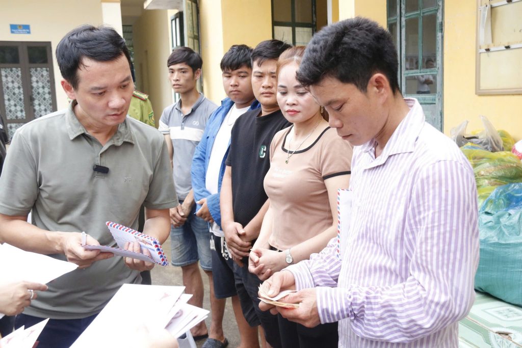 Báo cáo chương trình cứu trợ tại Yên Bái